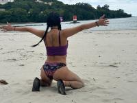 667895381: Chica busca chico en La Coruña