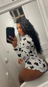 687538873: Chica busca chico en Sevilla