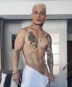 Chico busca chica en Valencia: 