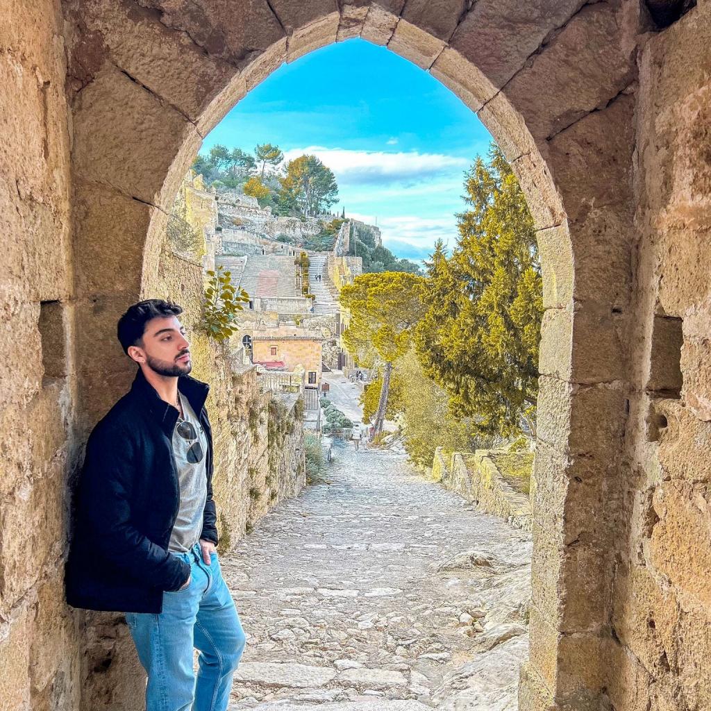 637705099: Chico busca chica en Tarragona