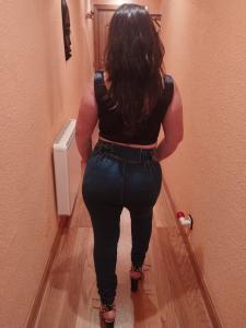 602373684: Chica busca chico en La Coruña