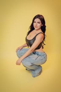 661676458: Chica busca chico en Granada