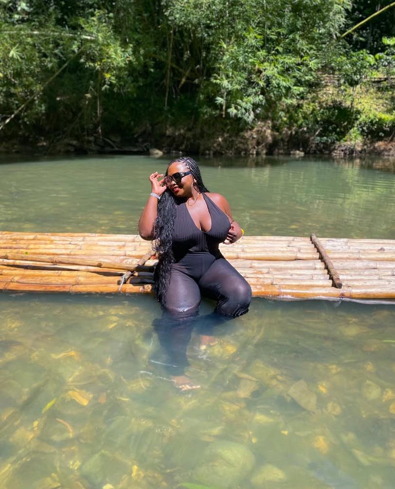 Chica busca chico en Gerona: 