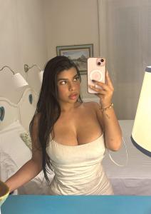 614054358: Chica busca chico en Granada