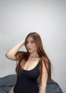 613337700: Chica busca chico en Granada
