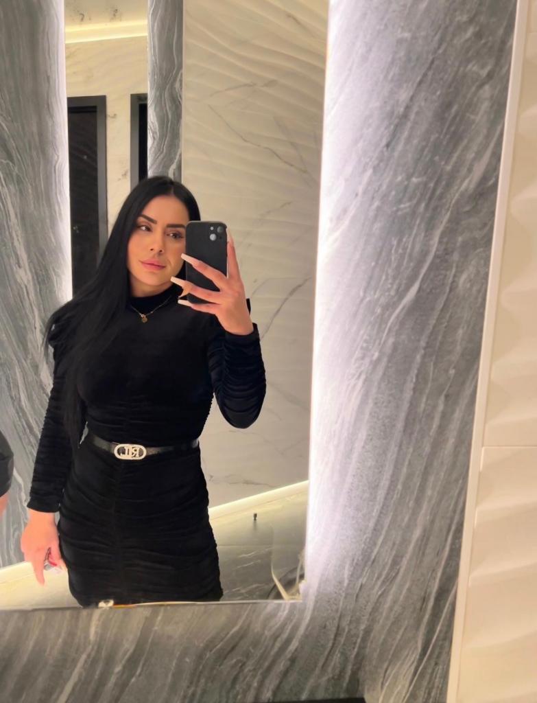 613585355: Chica busca chico en Madrid