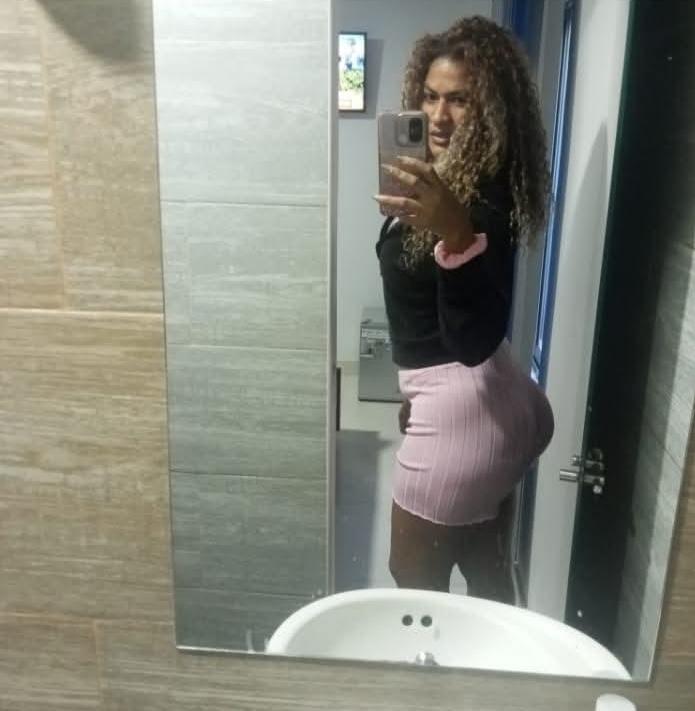 658768865: Chica busca chico en Alicante