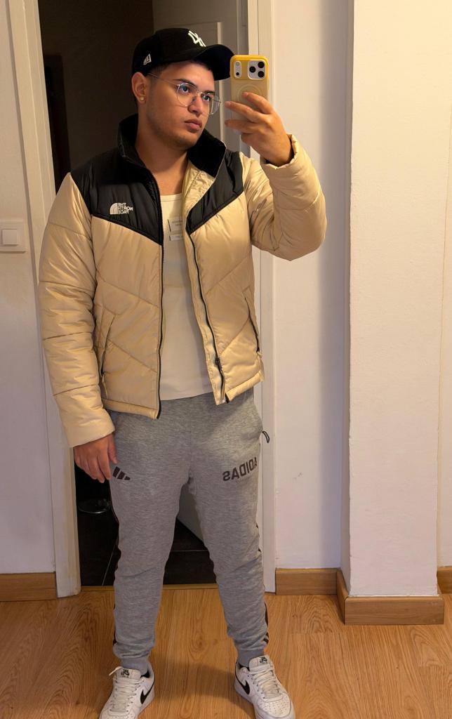 Chico busca chica en León: 