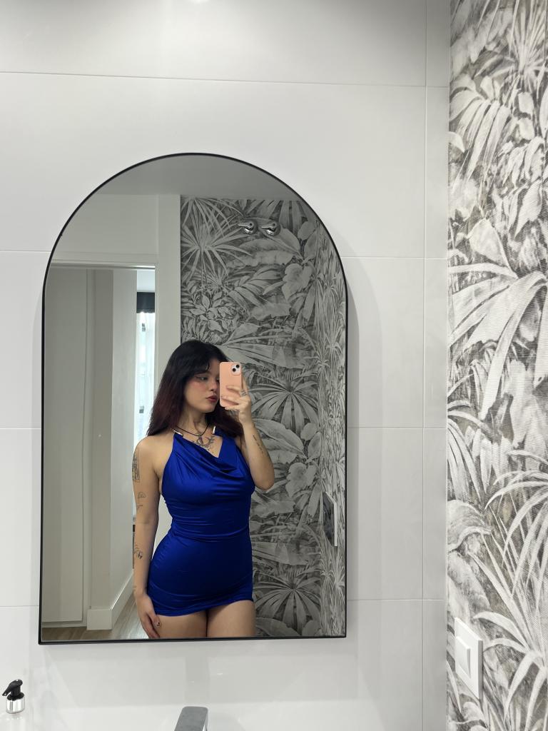 Chica busca chico en Granada: 