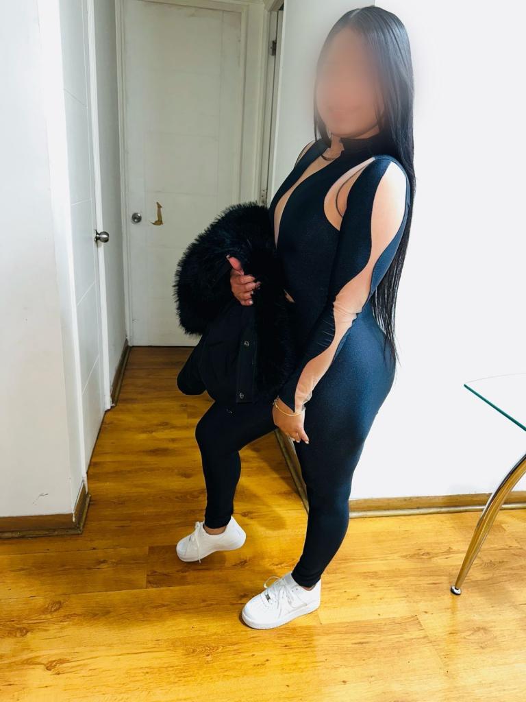642165765: Chica busca chico en Almería