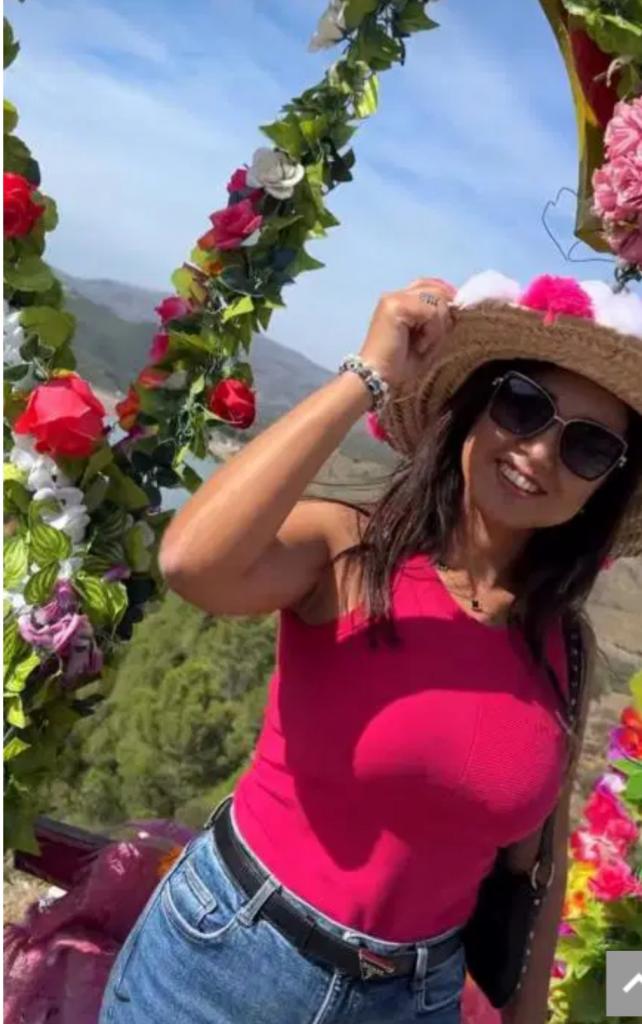 Chica busca chico en Almería: 