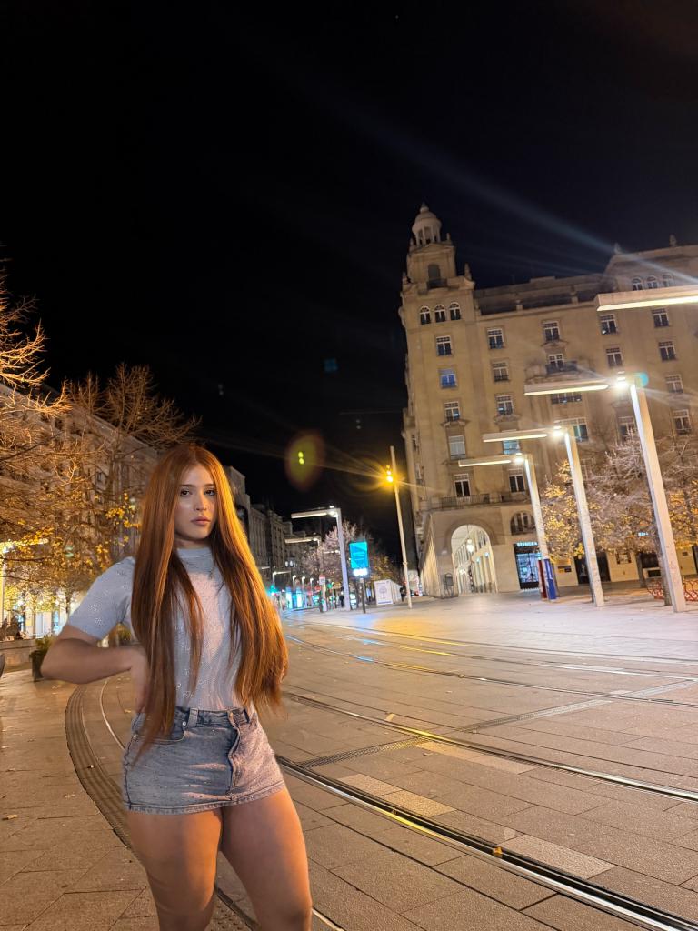 687805823: Travesti en Lérida