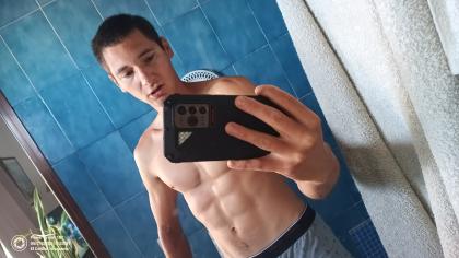 611487938: Chico busca chica en Las Palmas