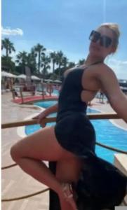 692843630: Chica busca chico en Lugo