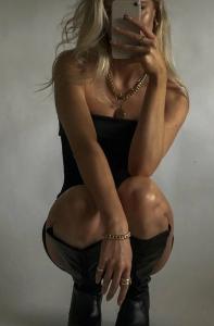 603827948: Chica busca chico en Sevilla