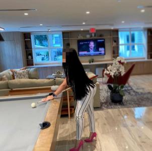 647785105: Chica busca chico en Barcelona