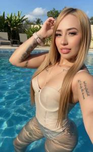 663139929: Chica busca chico en Madrid