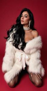 624273917: Chica busca chico en Madrid