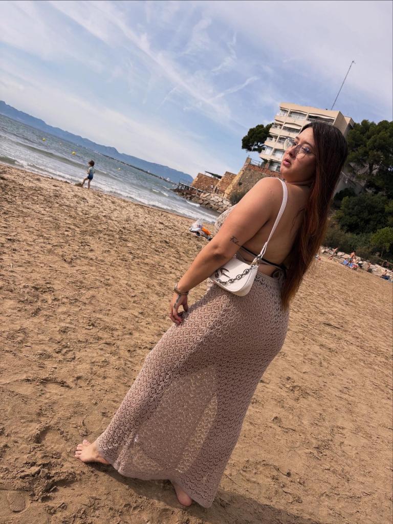 603317454: Chica busca chico en Barcelona