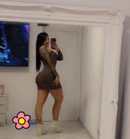 613580037: Chica busca chico en Alicante