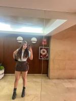 687805823: Transexual en Lérida