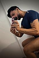 637705099: Chico busca chica en Valencia