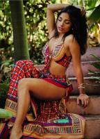 624376262: Chica busca chico en Ibiza