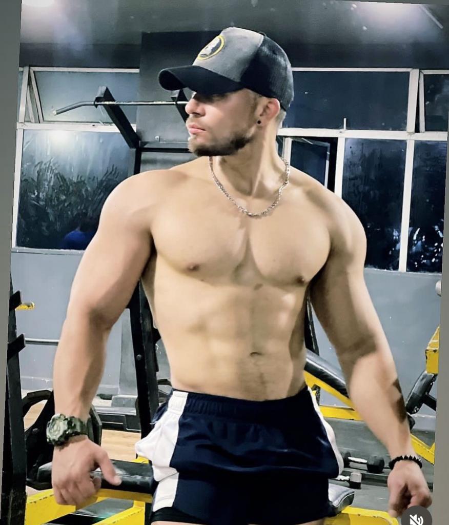 Chico busca chica en Barcelona: 