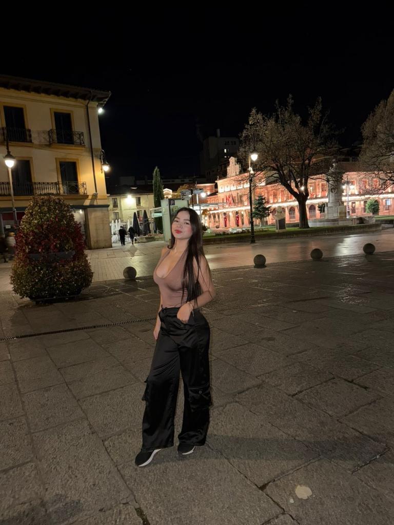 617737871: Chica busca chico en Vizcaya