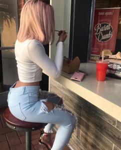 Chica busca chico en Mallorca: 