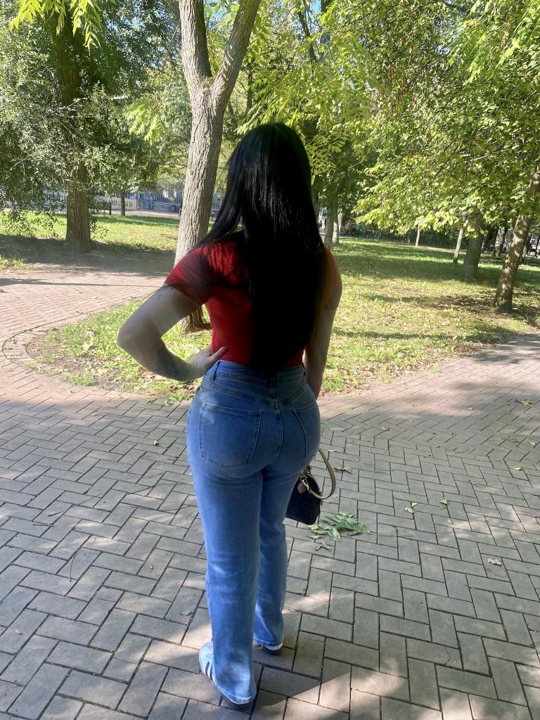 612497858: Travesti en Álava