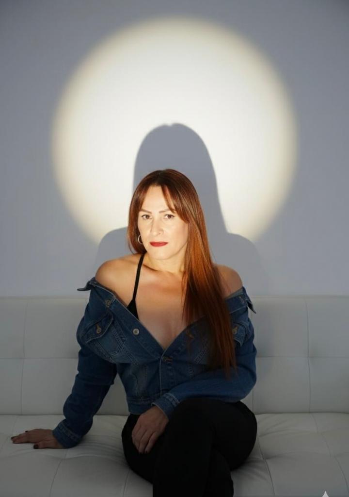 631285650: Transexual en Álava