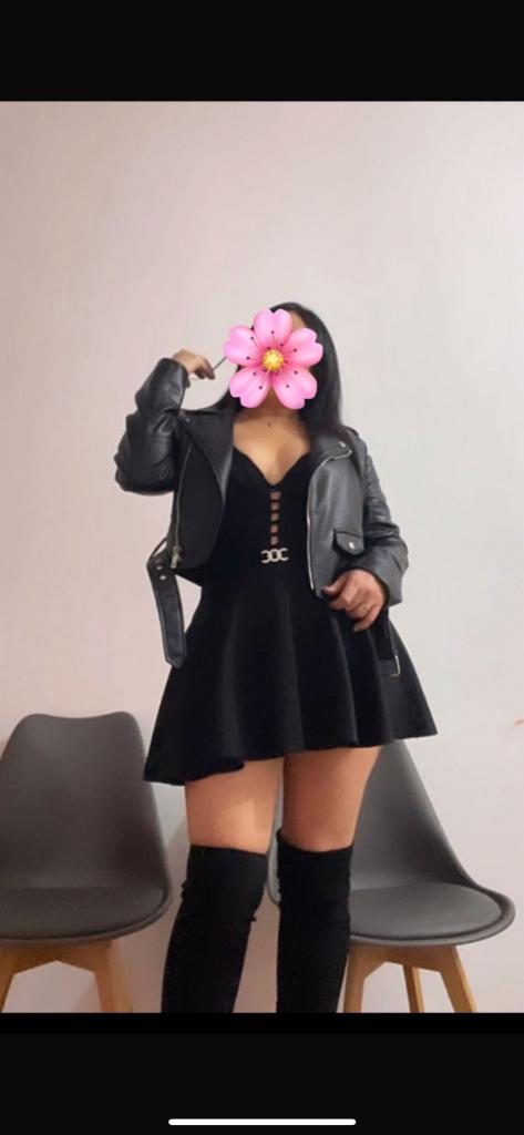 611026694: Chica busca chico en Barcelona