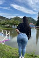 672886635: Chica busca chico en Navarra