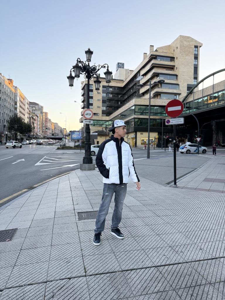 Chico busca chica en Valladolid: 