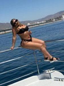 Chica busca chico en Granada: 