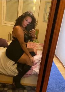 603243315: Chica busca chico en Tarragona