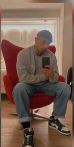 617630921: Chico busca chica en Barcelona