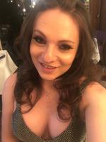 697947422: Transexual en León