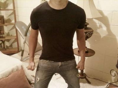 679567009: Chico busca chica en Sevilla