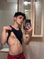 613850779: Chico busca chica en Cantabria