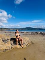 697696775: Chica busca chico en Orense