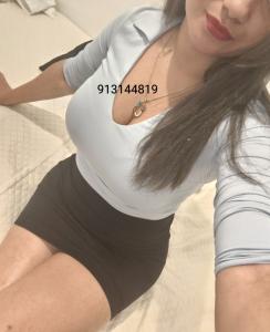 664448850: Chica busca chico en La Coruña