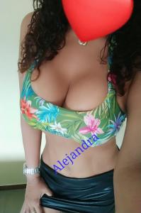 698485287: Chica busca chico en Madrid