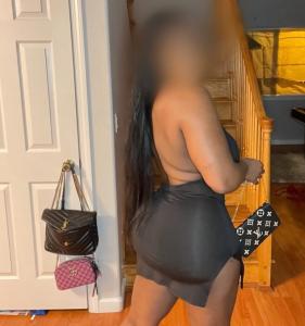 Chica busca chico en Cáceres: Chica busca chico