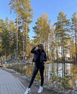 632284374: Chica busca chico en Granada