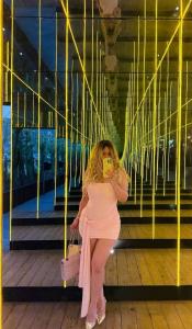 613551614: Chica busca chico en Lugo