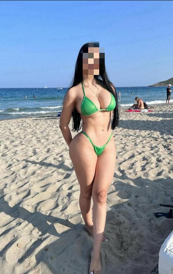 603312392: Chica busca chico en La Coruña