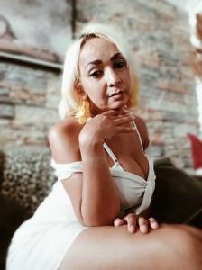 638003572: Transexual en Valencia