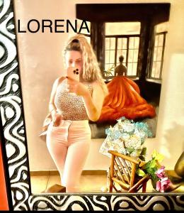 611317452: Chica busca chico en Lérida